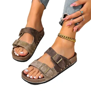 Women's Round-Toe Platform Slides